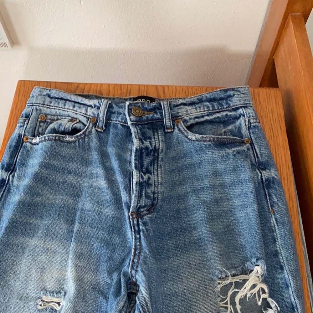 Urban BDG ripped jeans- slim straight